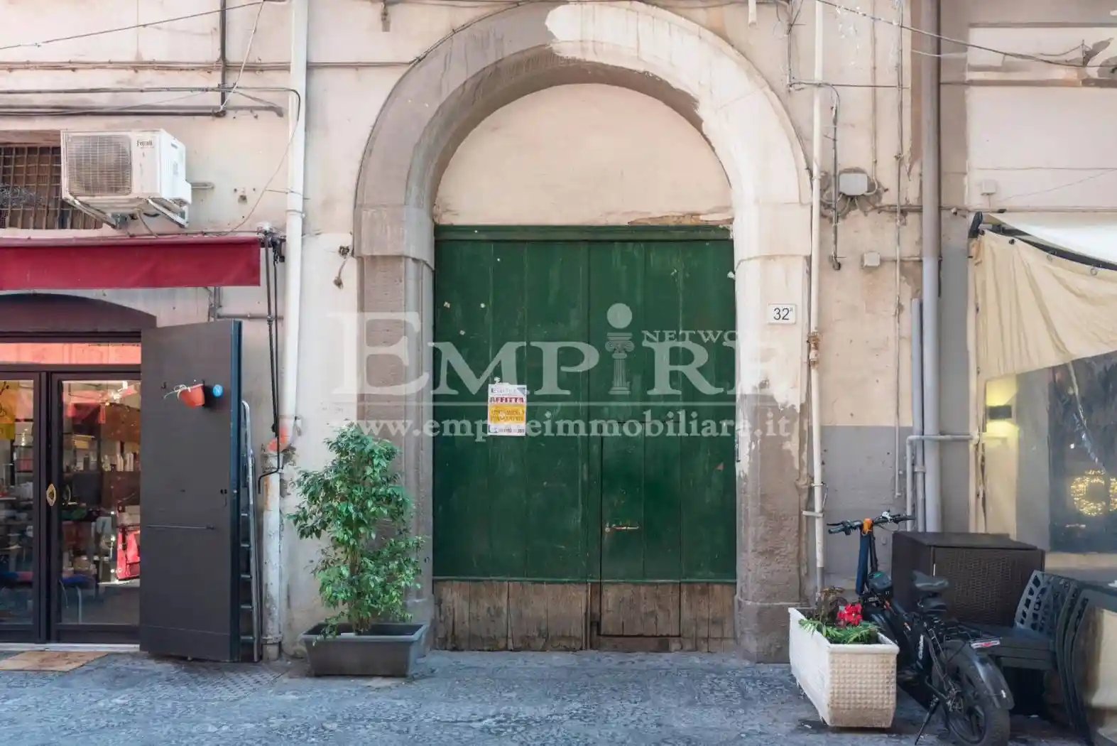 Quadrilocale via Giovanni Bausan 32, Chiaia, Napoli - foto 3