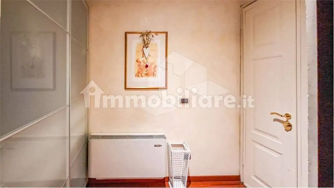 Trilocale ottimo stato, Centro Storico, Reggio Emilia - foto 5