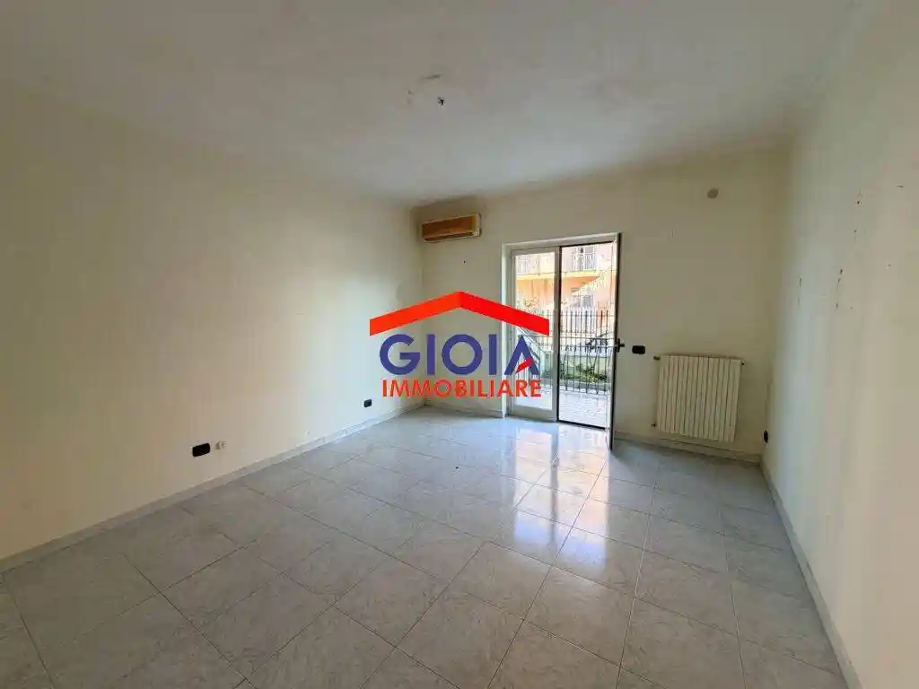 Trilocale viale dei Pini Nord 18/2, Varcaturo, Giugliano in Campania - foto 4