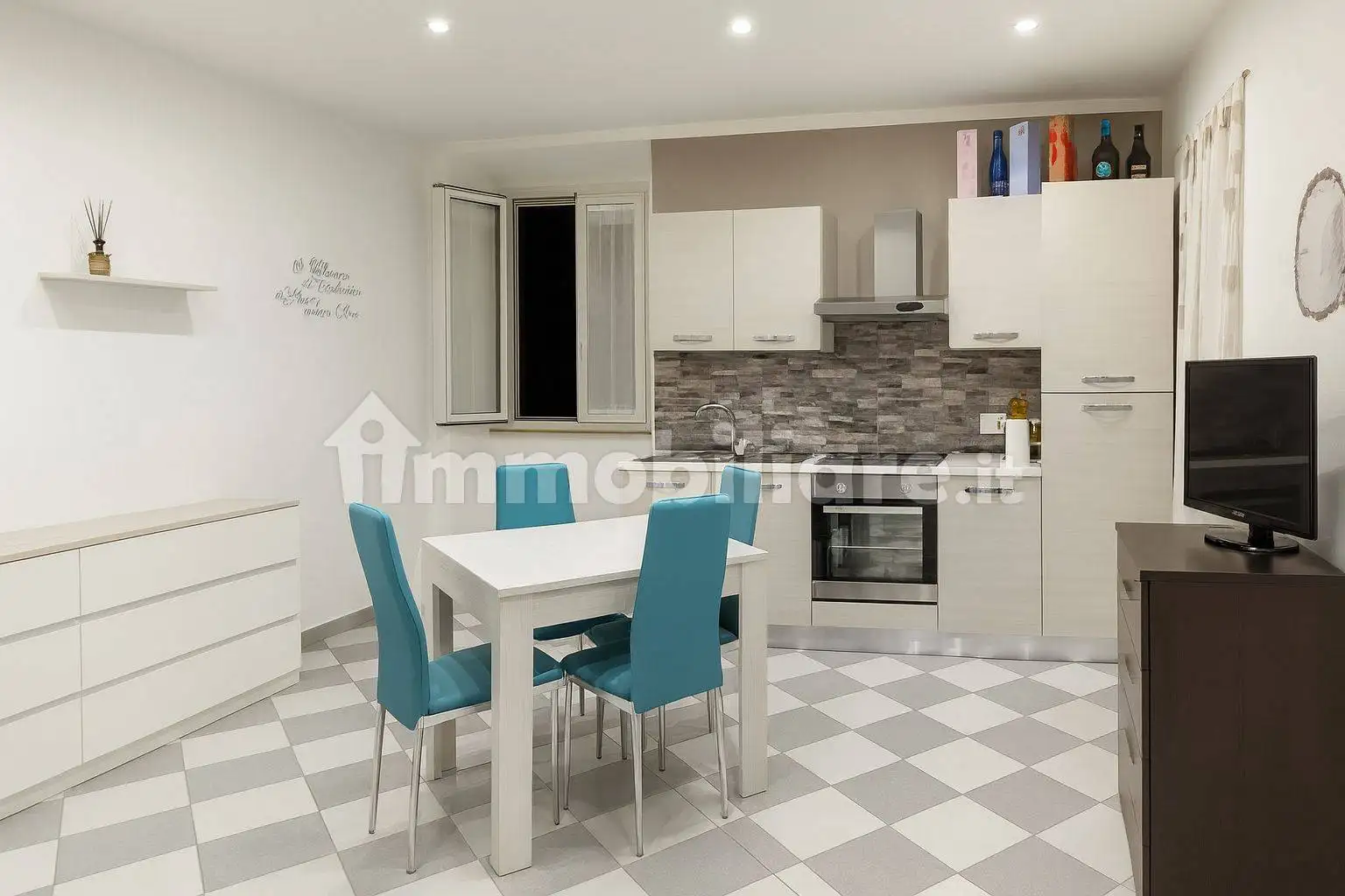 Appartamento in vendita a Livorno