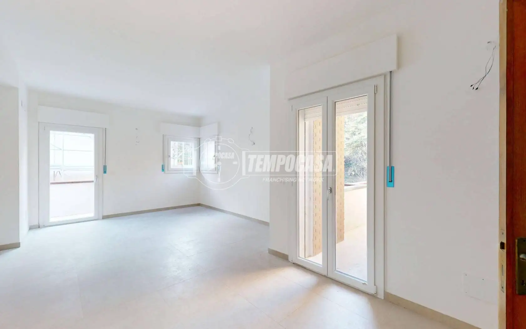 Trilocale viale Giacomo Leopardi, Centro, Camerino - foto 2