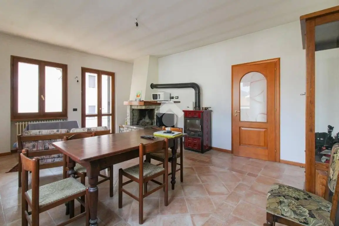 Villa in vendita a Vestone