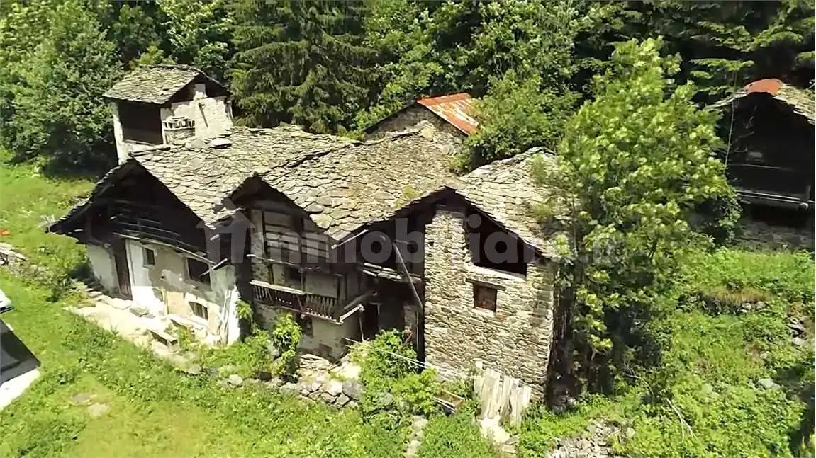 Casa indipendente in vendita a Gressoney-Saint-Jean