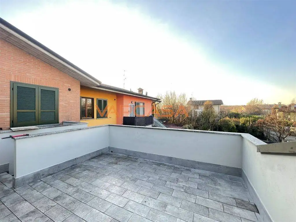 Appartamento in vendita a Mozzanica