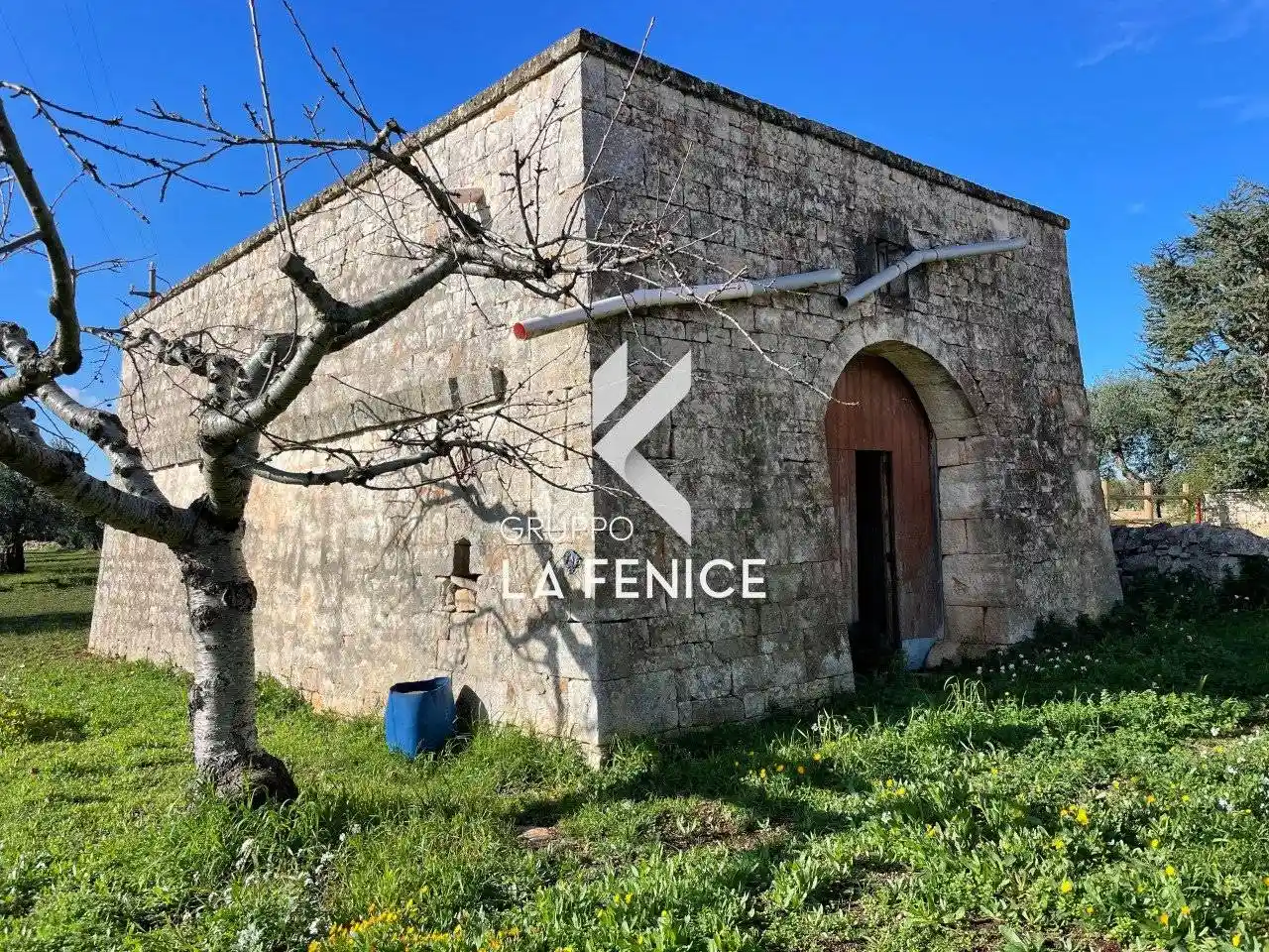 Rustico - Casale in vendita a Locorotondo