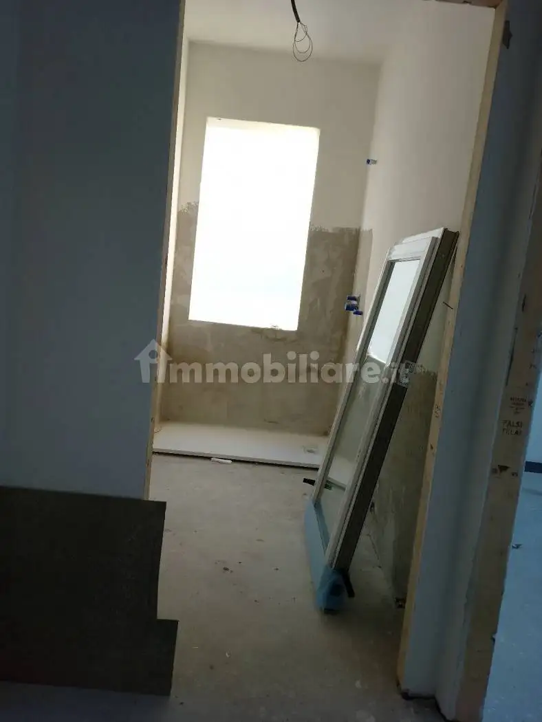 Trilocale via Giacomo Leopardi, Centro, Agliana - foto 2