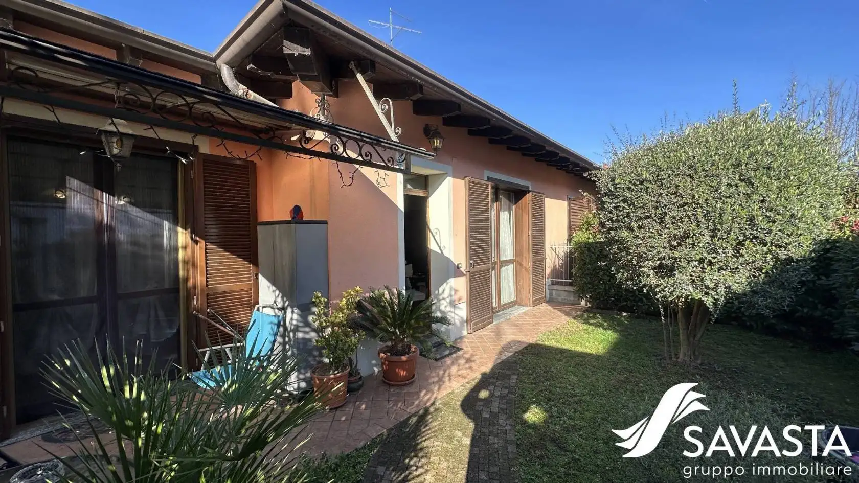 Villa in vendita a Granozzo con Monticello