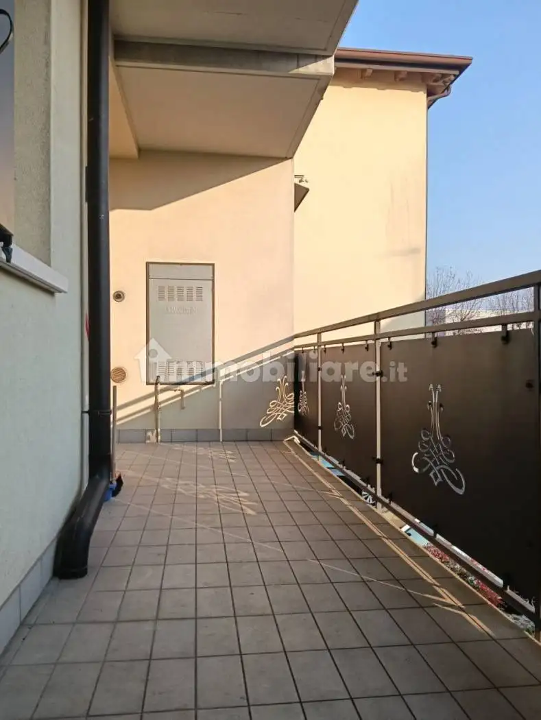 Appartamento in affitto a Fiesso d'Artico