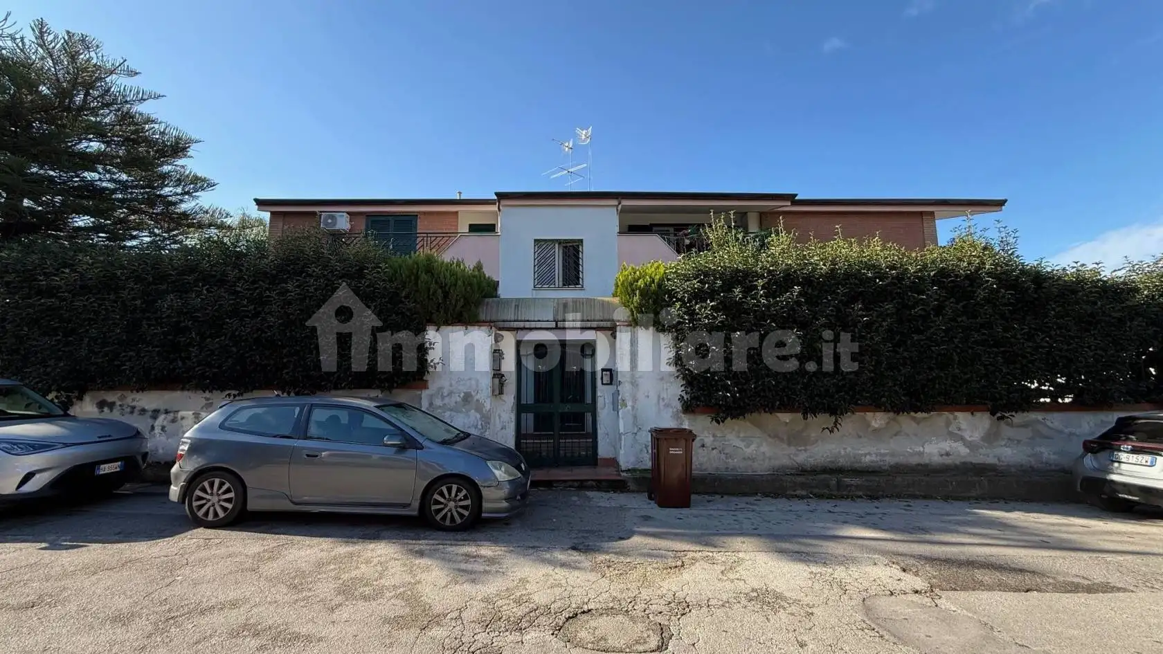 Palazzo - Edificio in vendita a Melito di Napoli