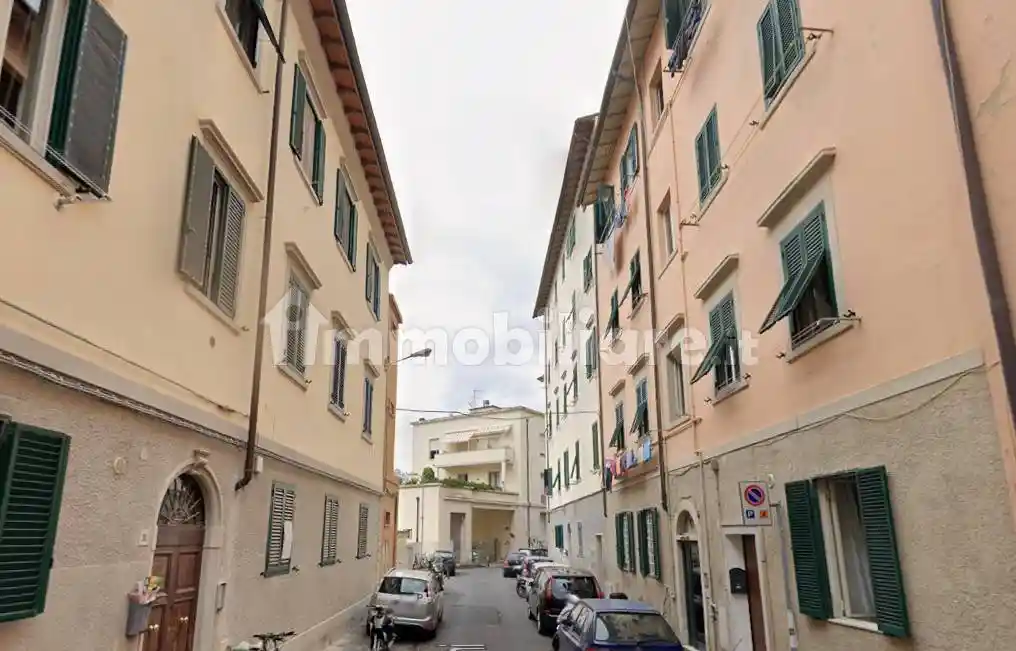 Trilocale via Chiellini 45, Cisternone, Livorno - foto 2