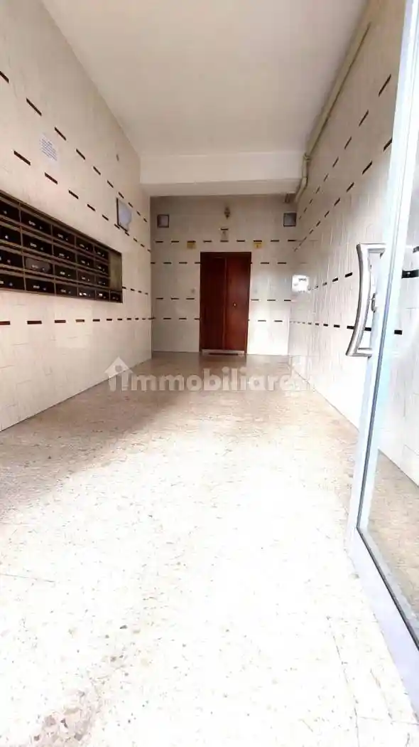 Quadrilocale da ristrutturare, primo piano, Piazza Aldo Moro - Parco San Felice, Foggia - foto 2