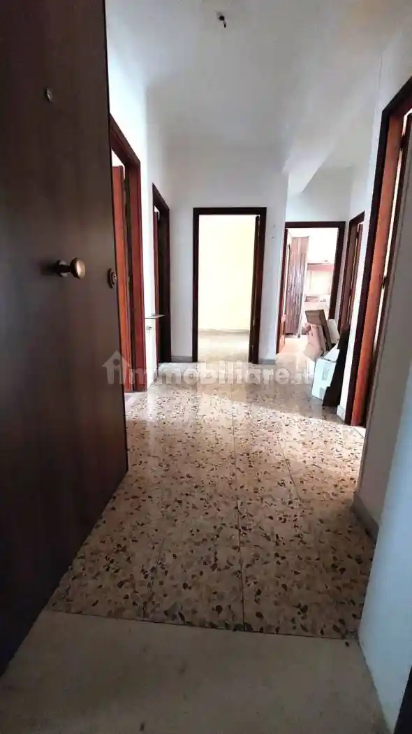 Quadrilocale da ristrutturare, primo piano, Piazza Aldo Moro - Parco San Felice, Foggia - foto 4