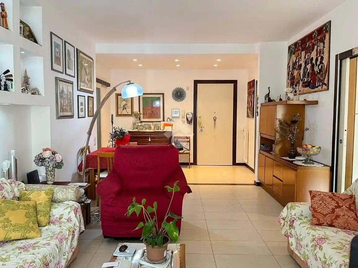 Quadrilocale via C. Goldoni 41, Bosto, Varese - foto 5