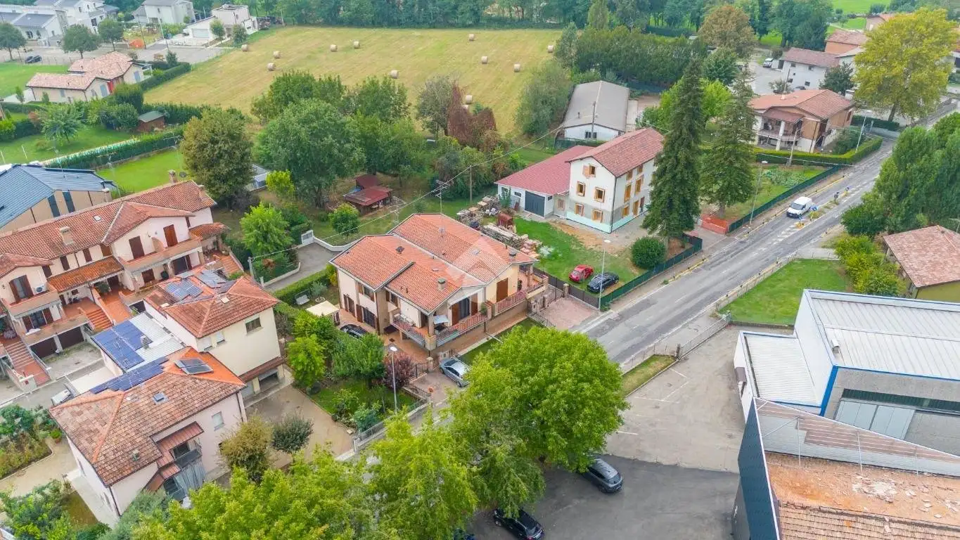 Villa bifamiliare via Andrea Rivasi 113, Centro, Cavriago - foto 3