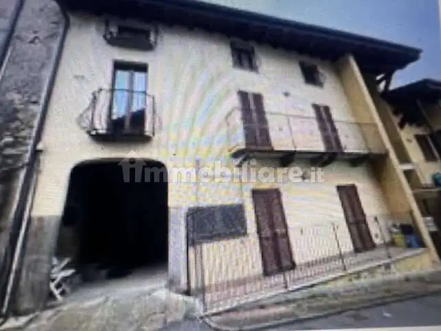 Appartamento in asta a Lurago d'Erba