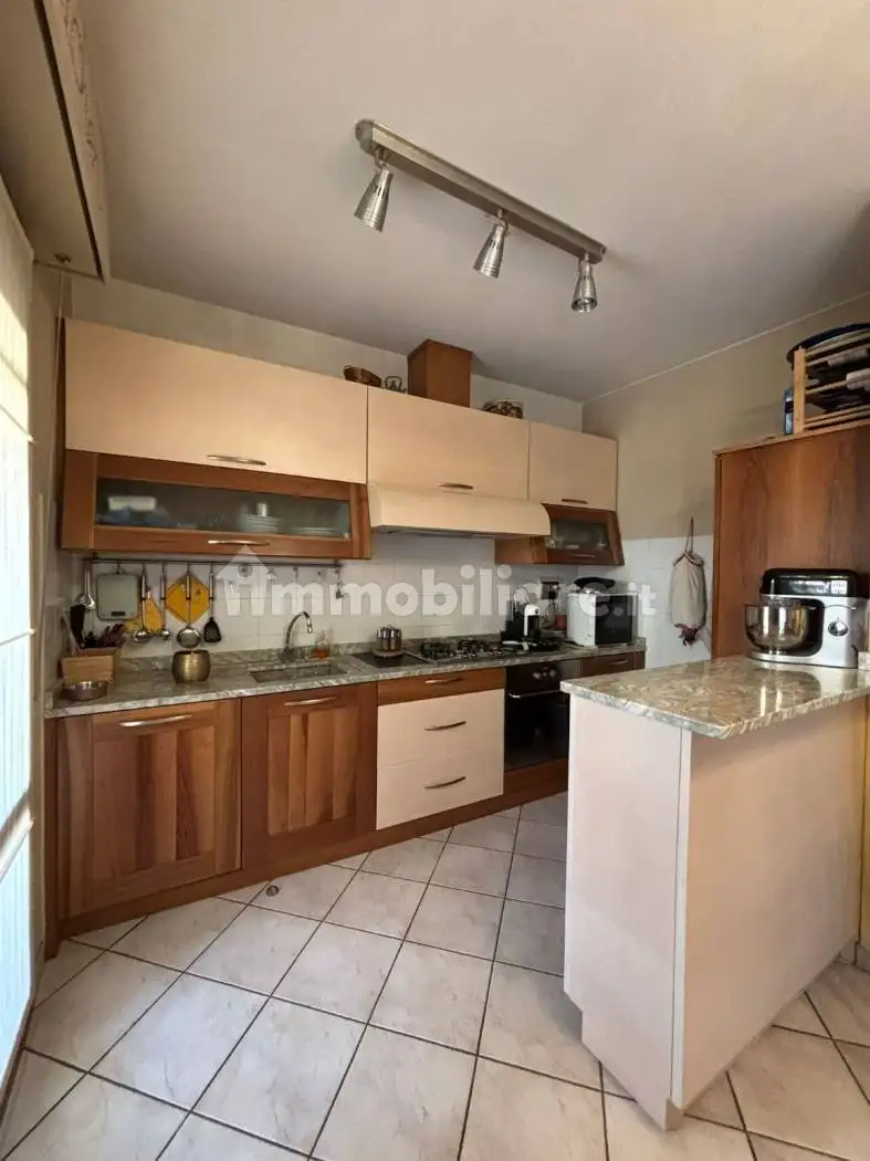 Trilocale via Brenta 26, Centro, Agliana - foto 4