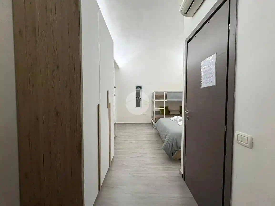 Monolocale via Pasquale Scura 77, Monte Santo, Napoli - foto 5