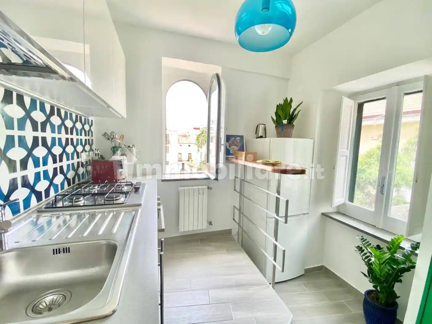 Bilocale via Antonio Genovesi 16, Centro Storico - Teatro Verdi, Salerno - foto 4