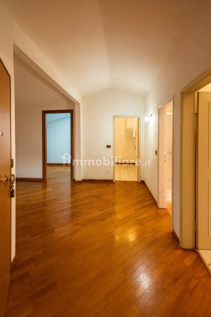 Appartamento in vendita a Prato