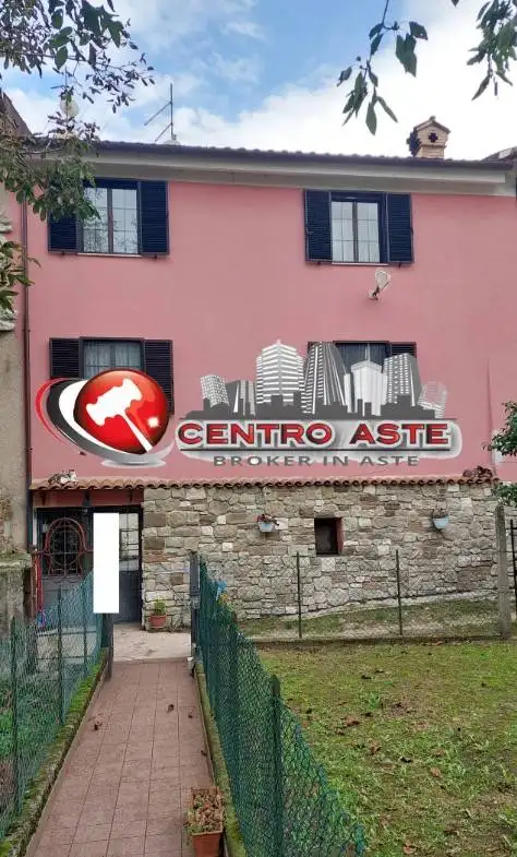 Appartamento in asta a Cantiano