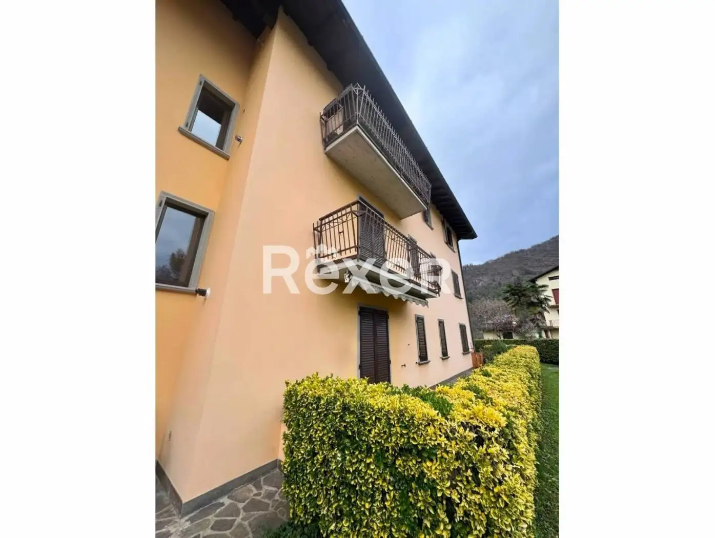 Trilocale via Michelangelo da Caravaggio, 9, Centro, Clusone - foto 3