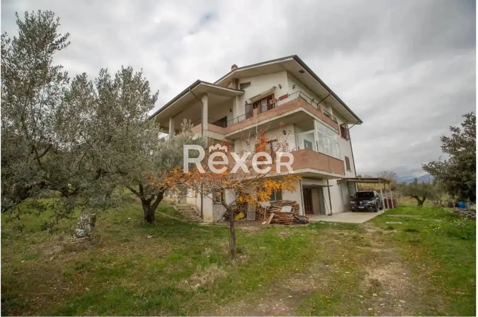 Villa in vendita a Alanno