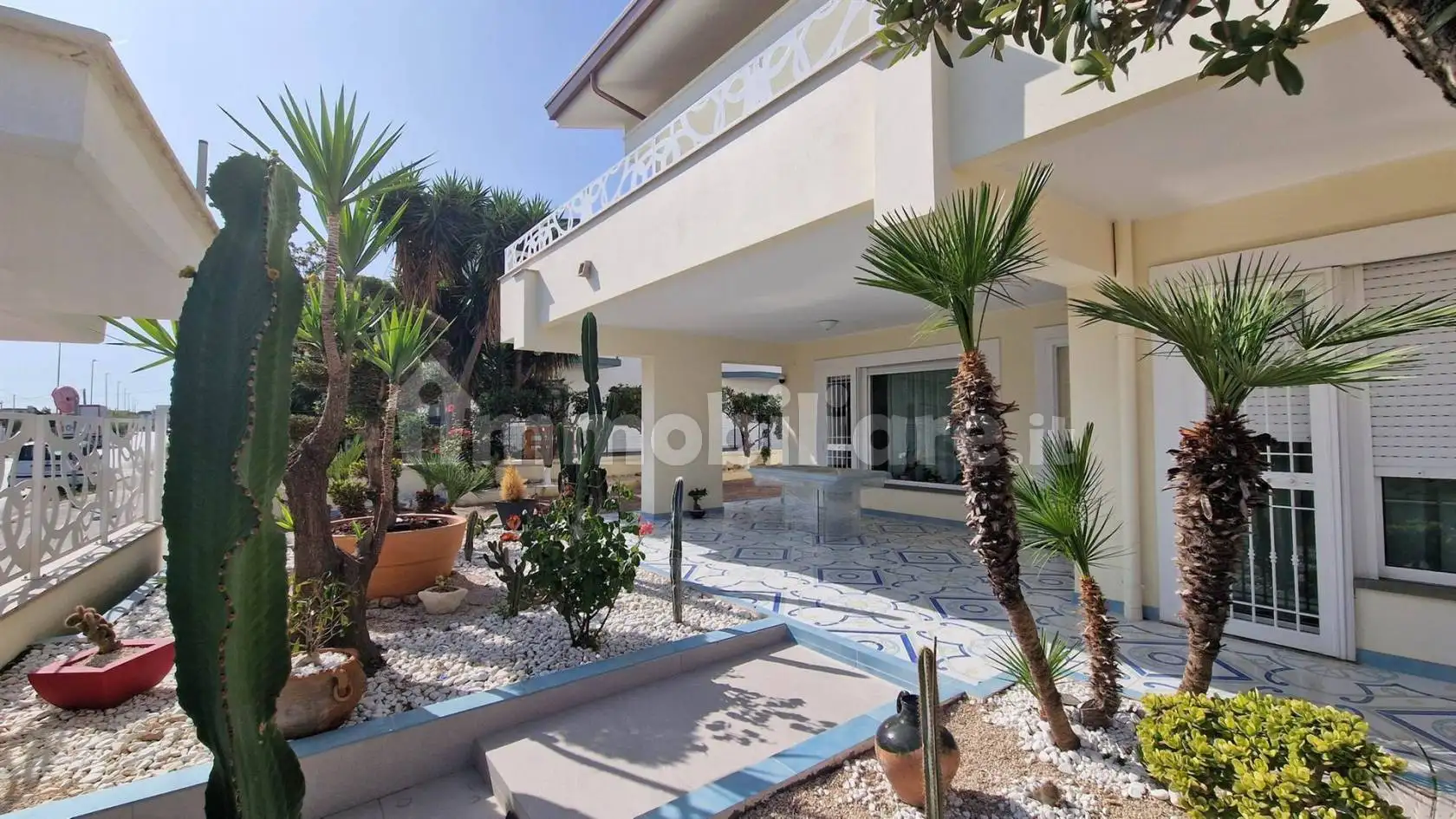 Villa in vendita a Mondragone