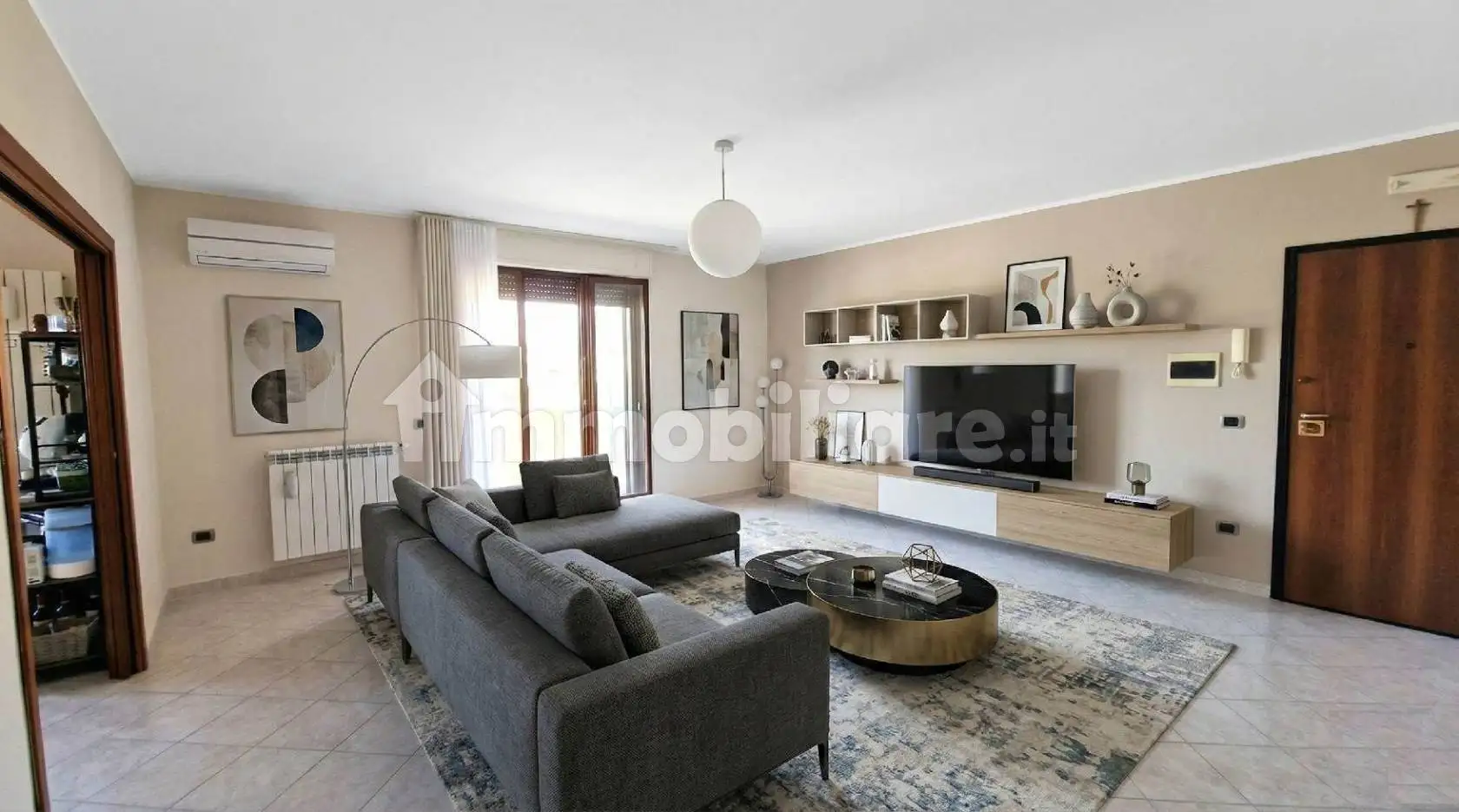 Appartamento in vendita a Mondragone