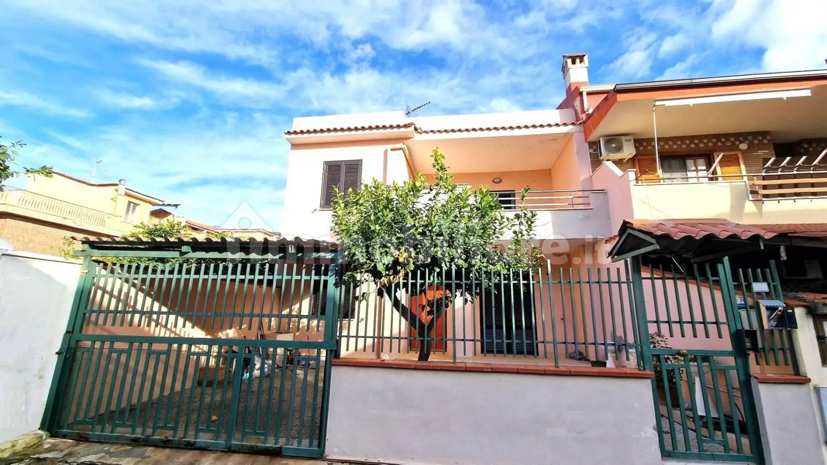 Villa in vendita a Mondragone