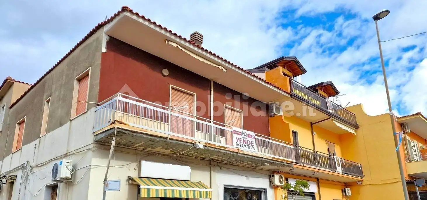 Appartamento in vendita a Mondragone