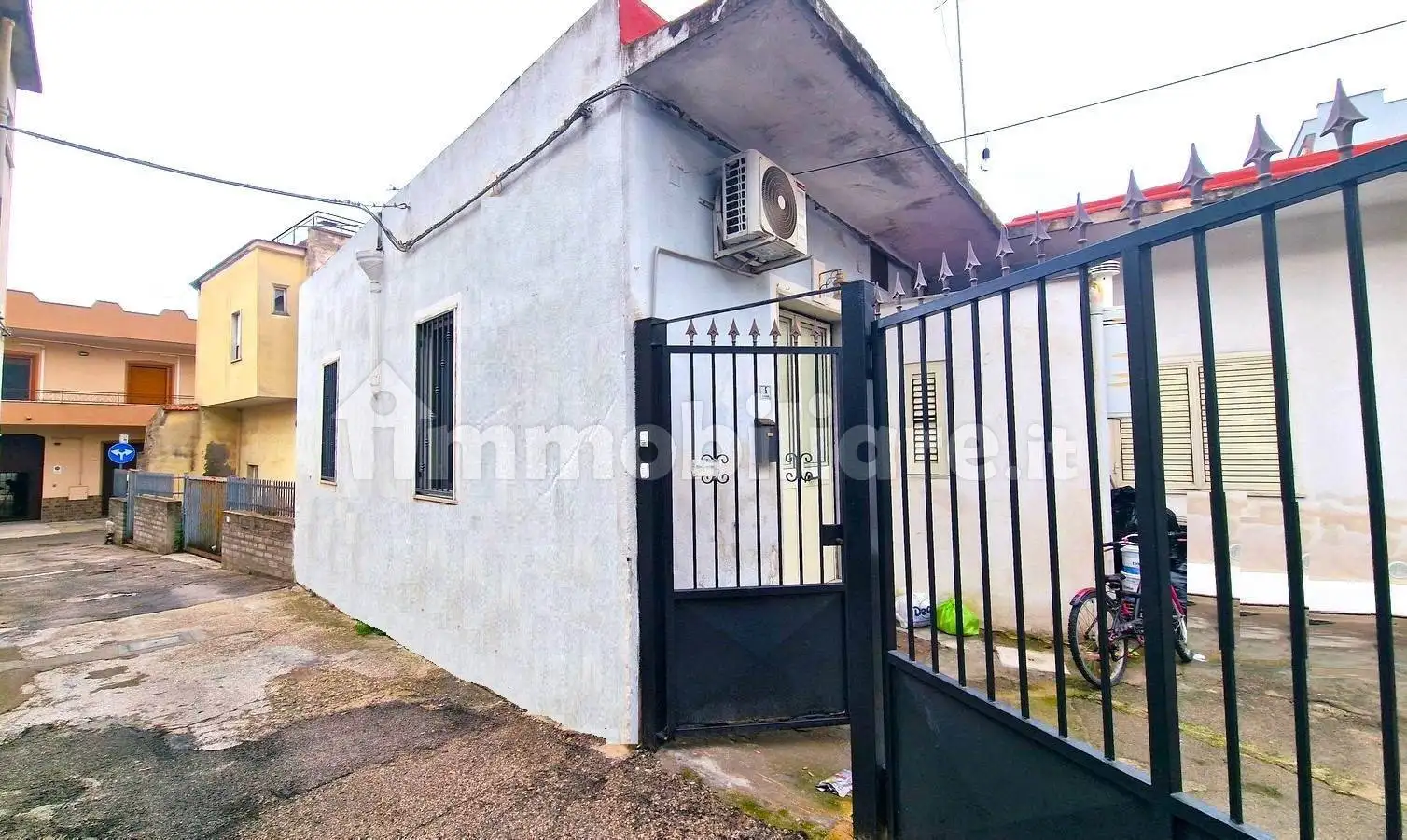 Casa indipendente in vendita a Mondragone