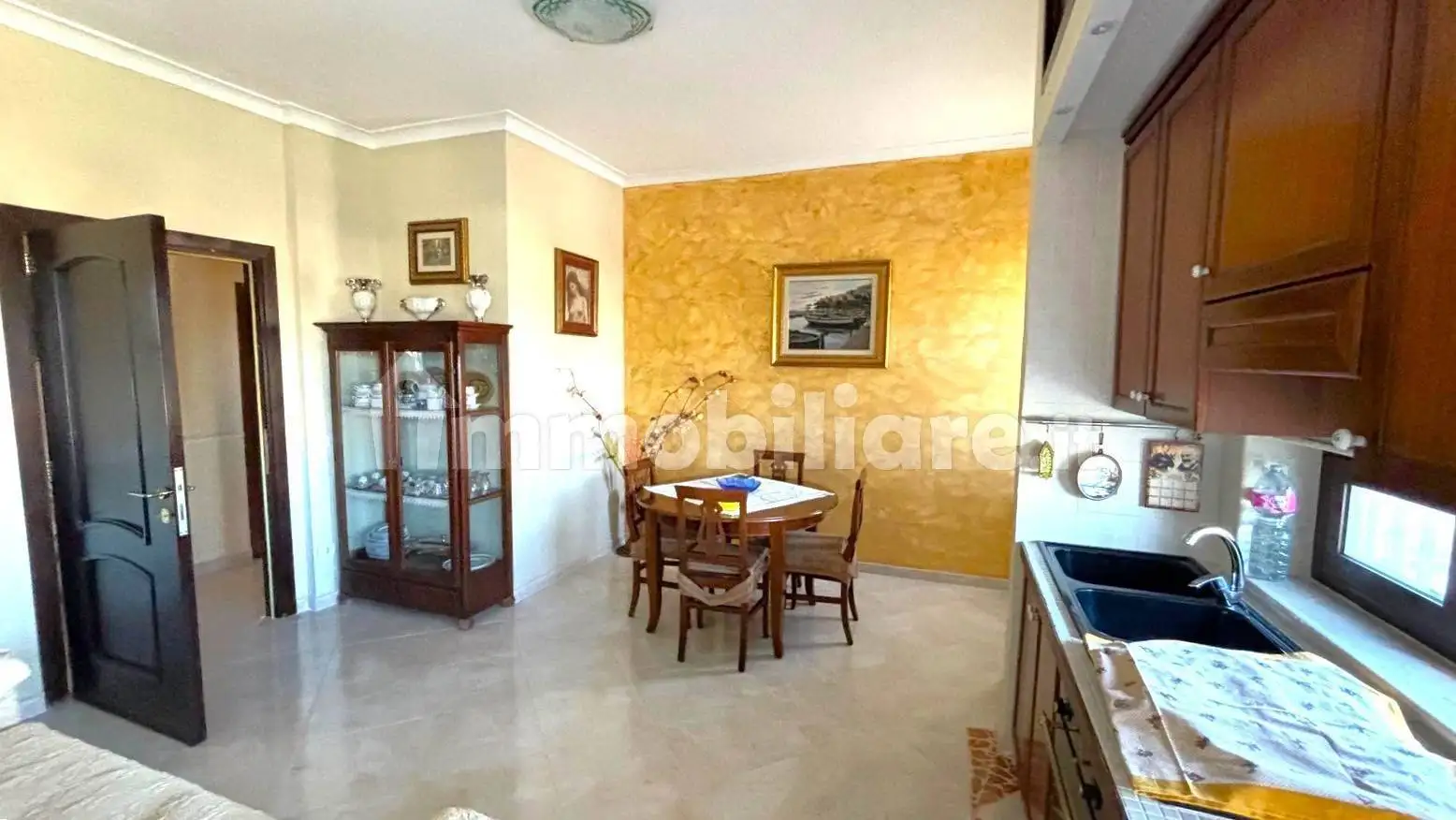 Appartamento in vendita a Mondragone