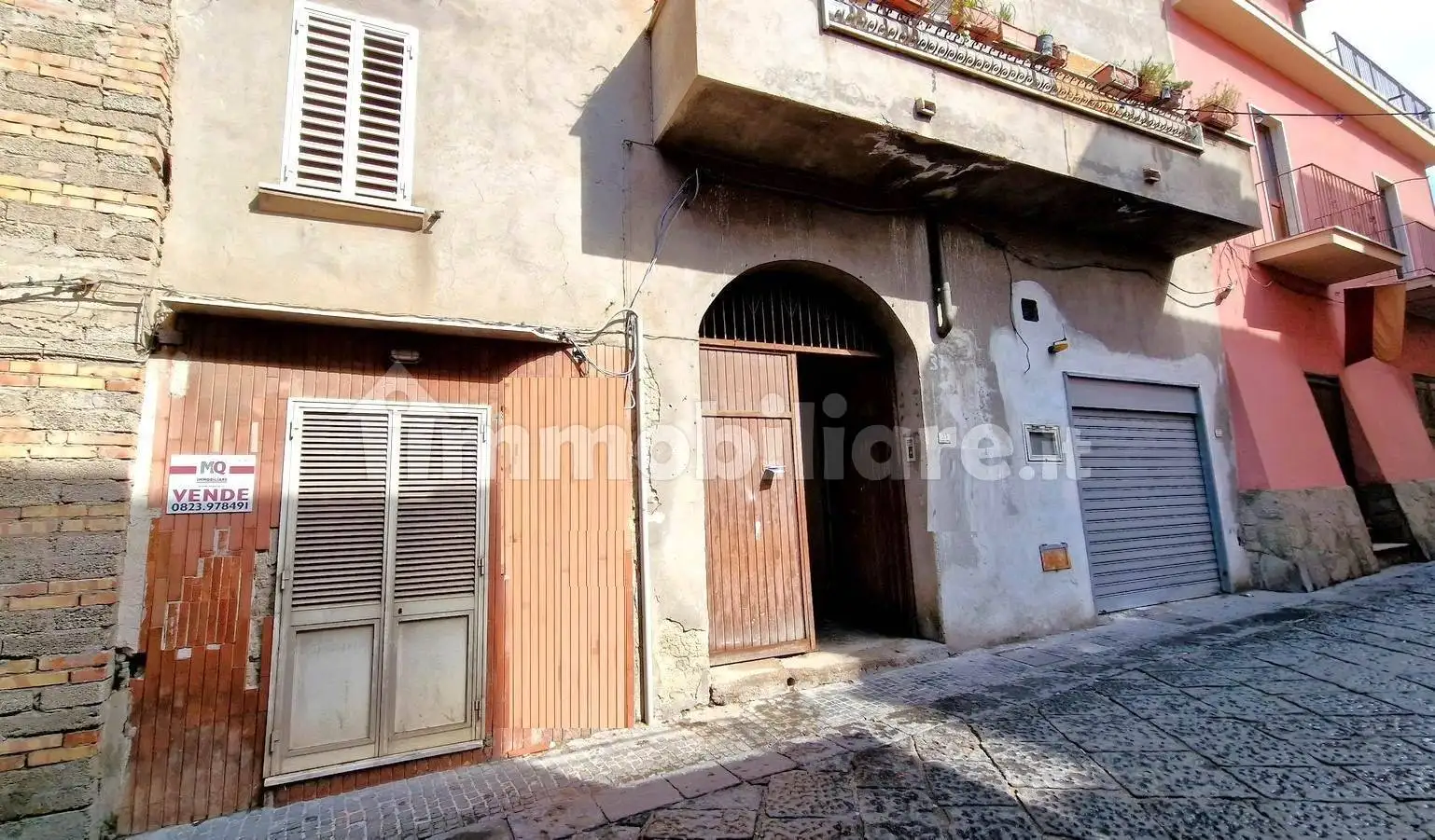 Casa indipendente in vendita a Mondragone