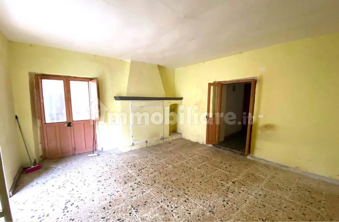 Bilocale via Chiesa, Falciano del Massico - foto 3