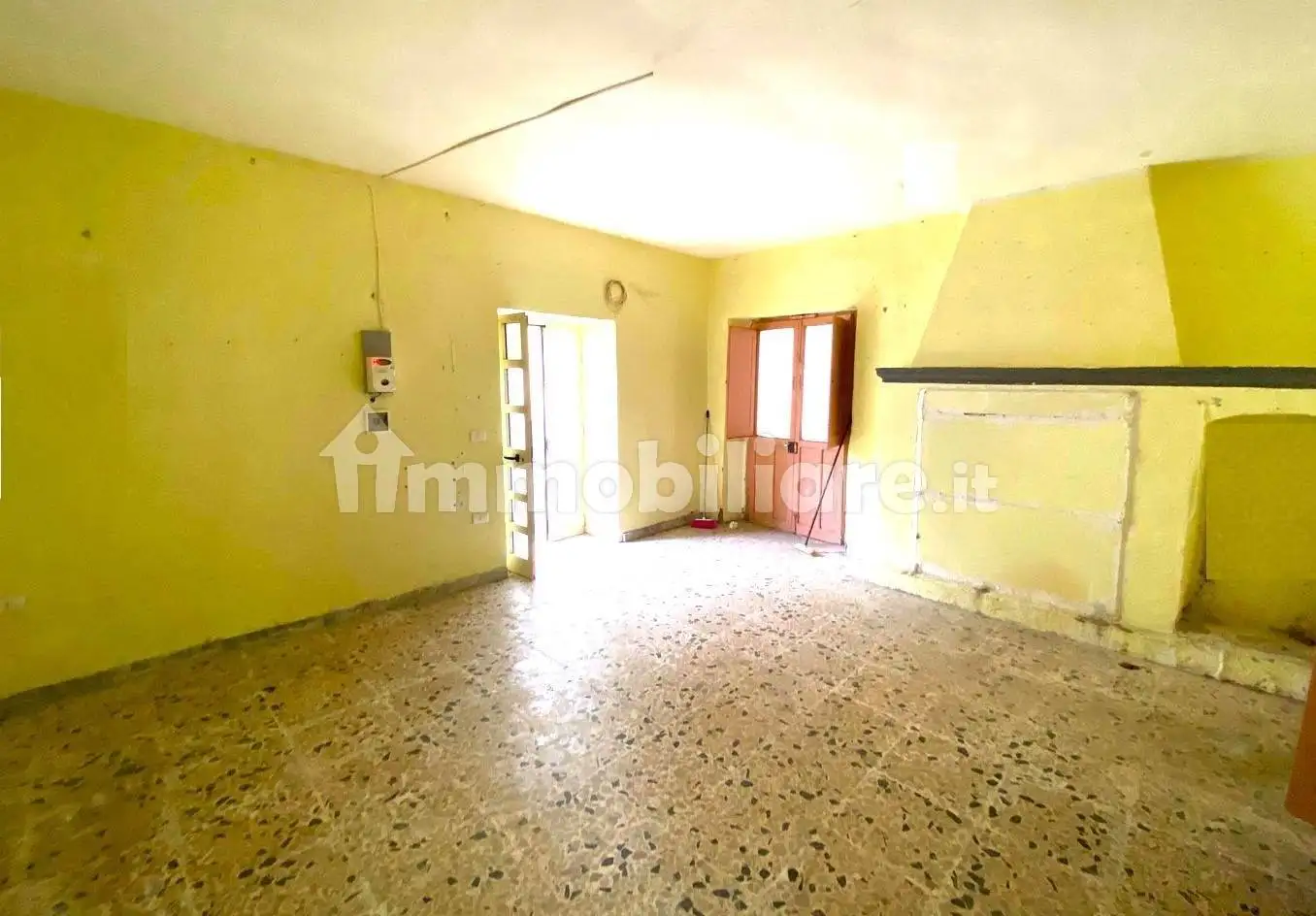 Bilocale via Chiesa, Falciano del Massico - foto 4