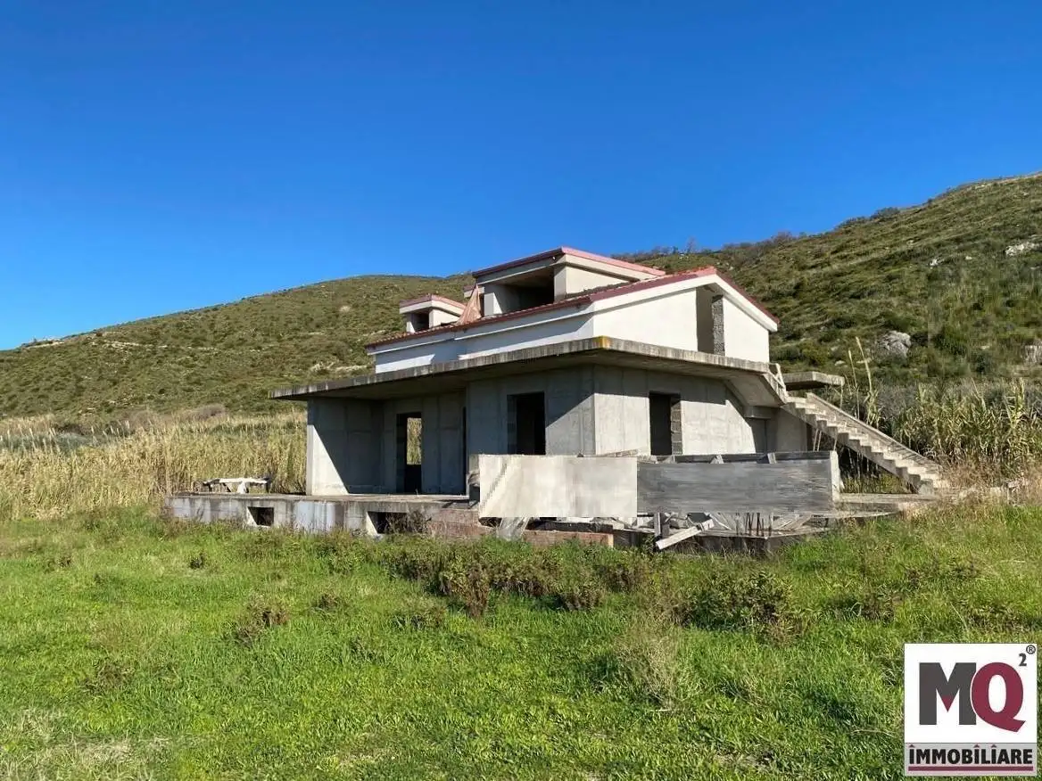 Villa in affitto a Mondragone