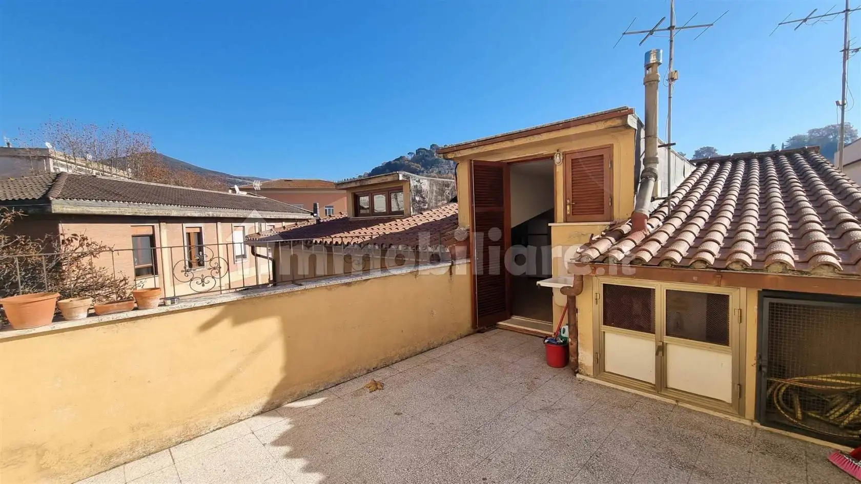 Appartamento in vendita a Poggio Mirteto