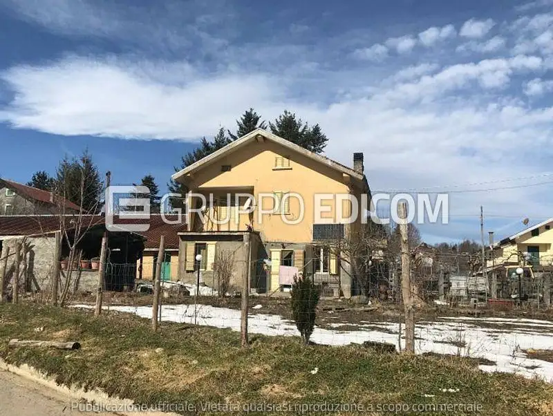 Appartamento in asta a Taverna