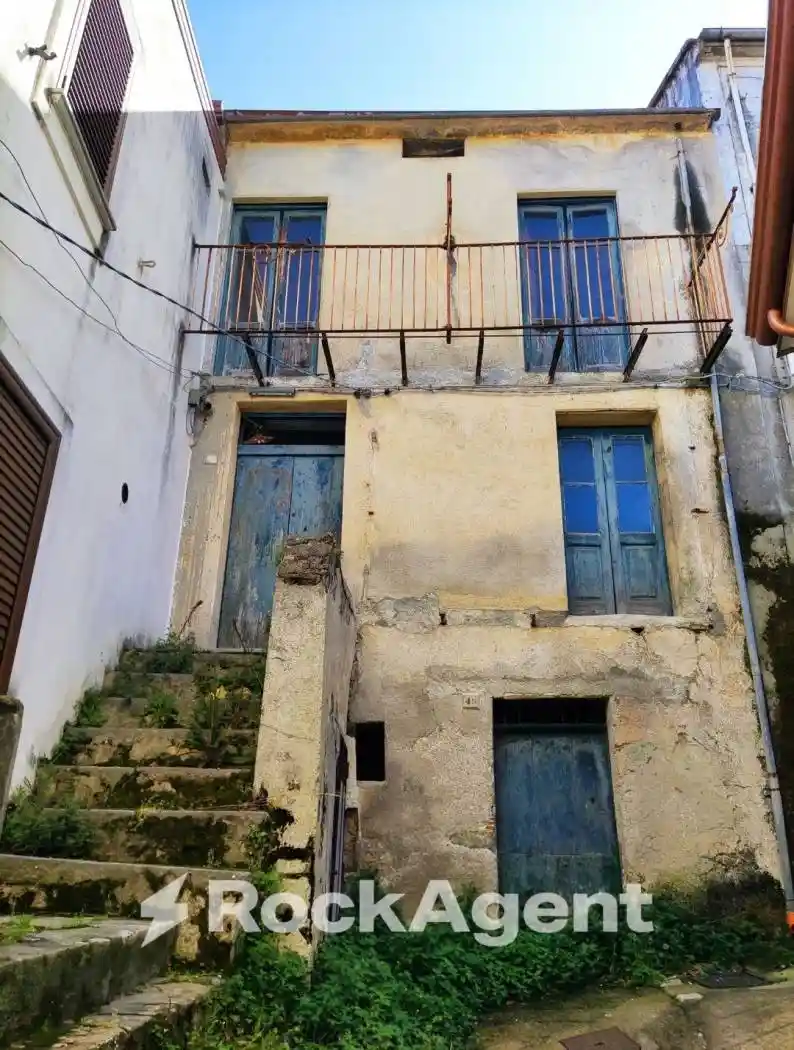 Terratetto unifamiliare Vico I San Venere, 30 - 32, Centro, Lauria - foto 2