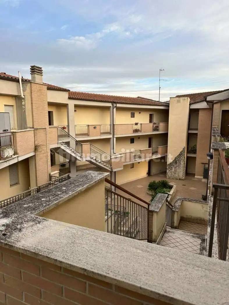 Appartamento in vendita a Ponzano Romano