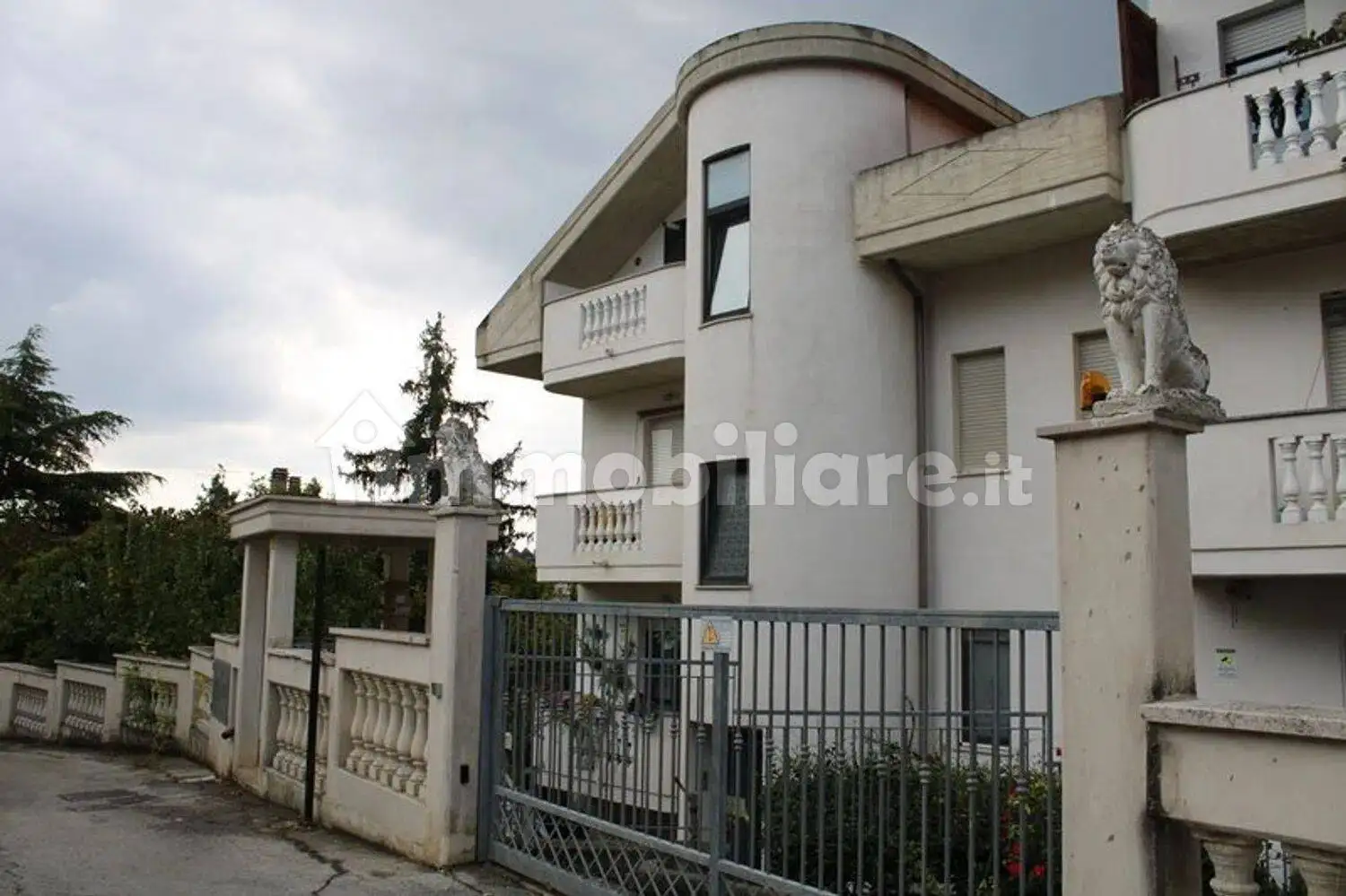 Appartamento in vendita a Pescara