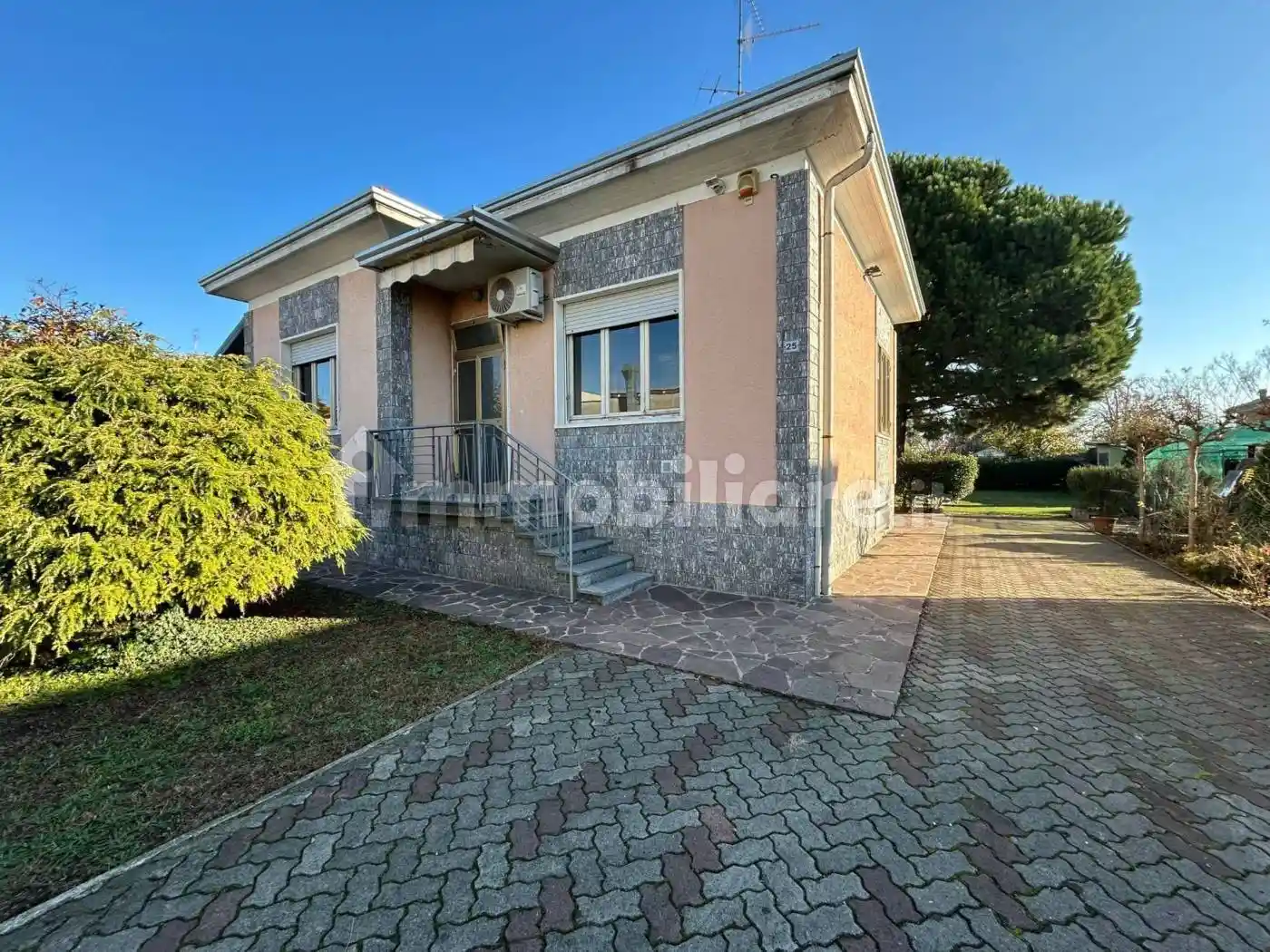 Villa unifamiliare via Virgilio 25, Fagnano Olona - foto 2