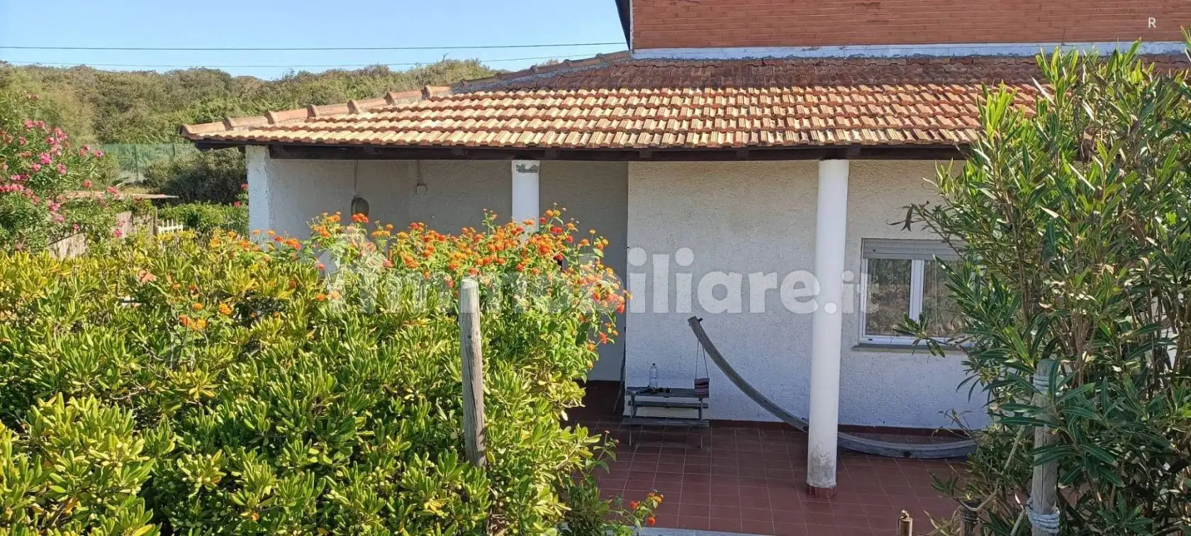 Villa in vendita a Ardea