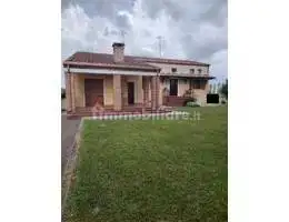 Appartamento in asta a Lendinara