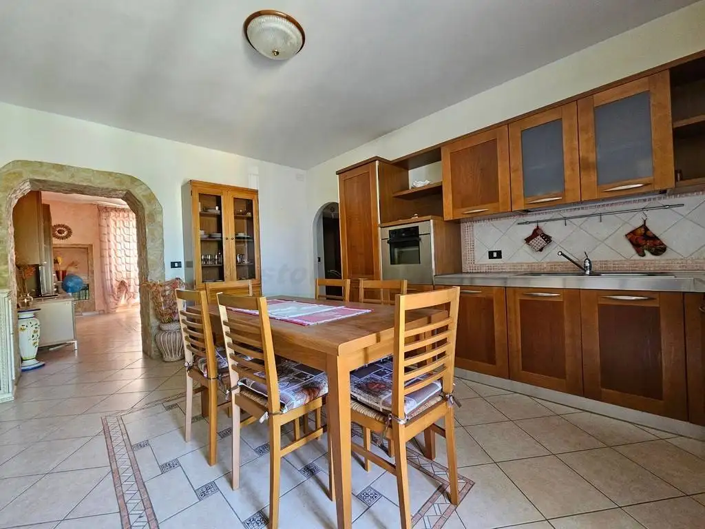 Casa indipendente in vendita a Palata