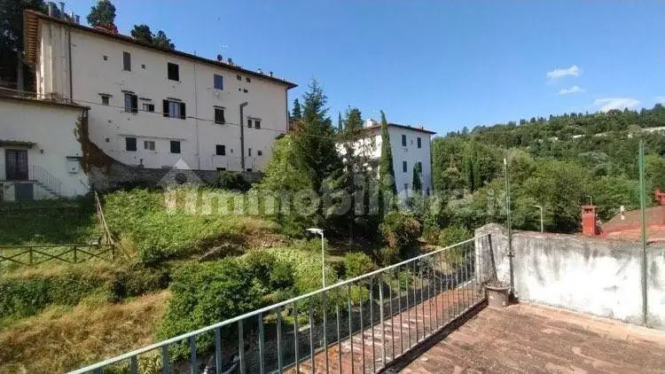 Appartamento in affitto a Fiesole