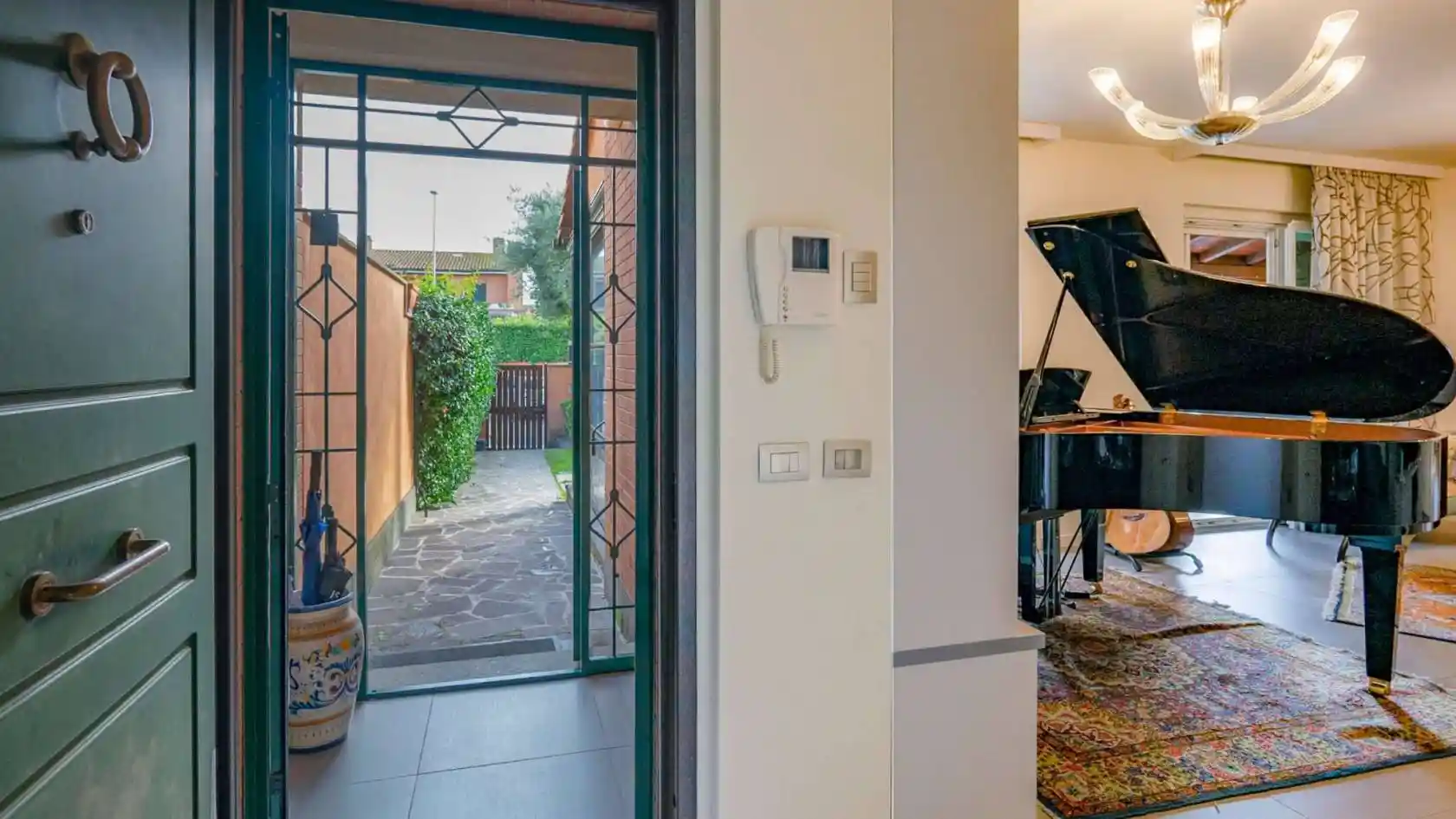 Villa bifamiliare viale Manuel de Falla 60, Infernetto, Roma - foto 5