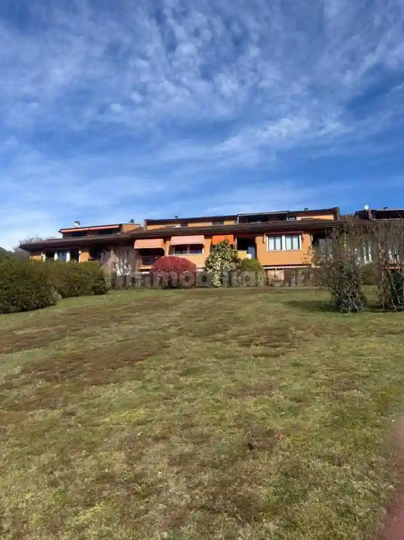 Trilocale via San Martino 11, Vignone - foto 4