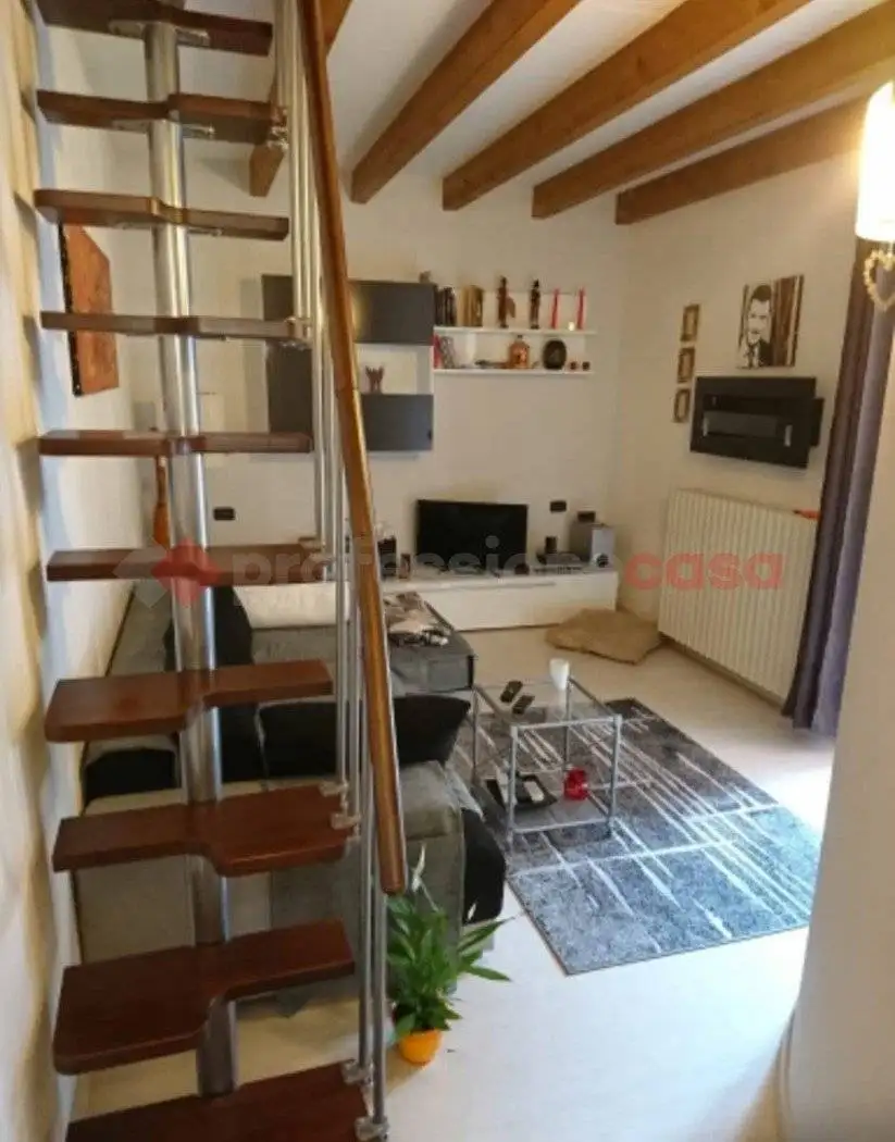 Bilocale via Bescapè, Centro, Borgomanero - foto 3