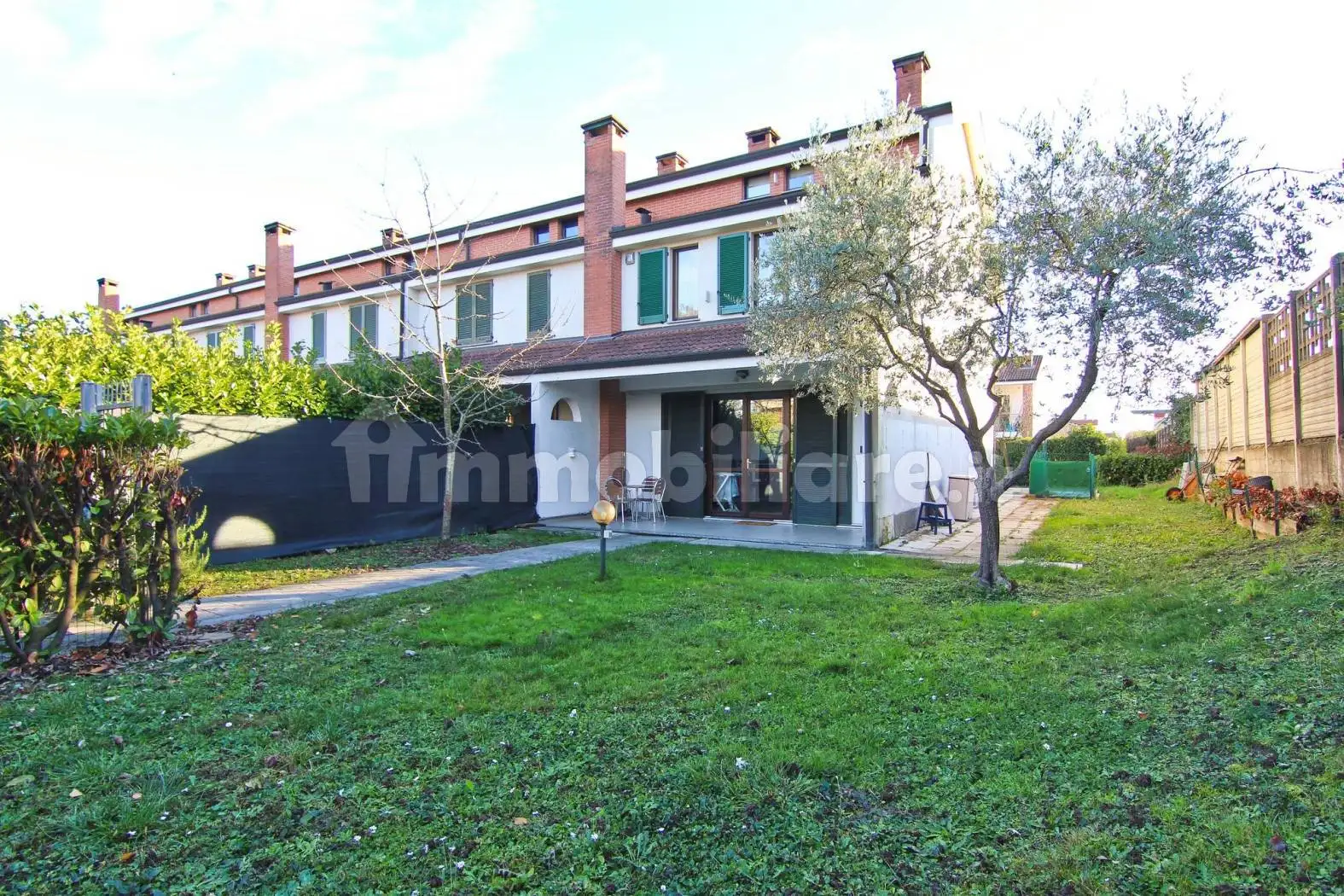 Villetta a schiera in vendita a Cogliate